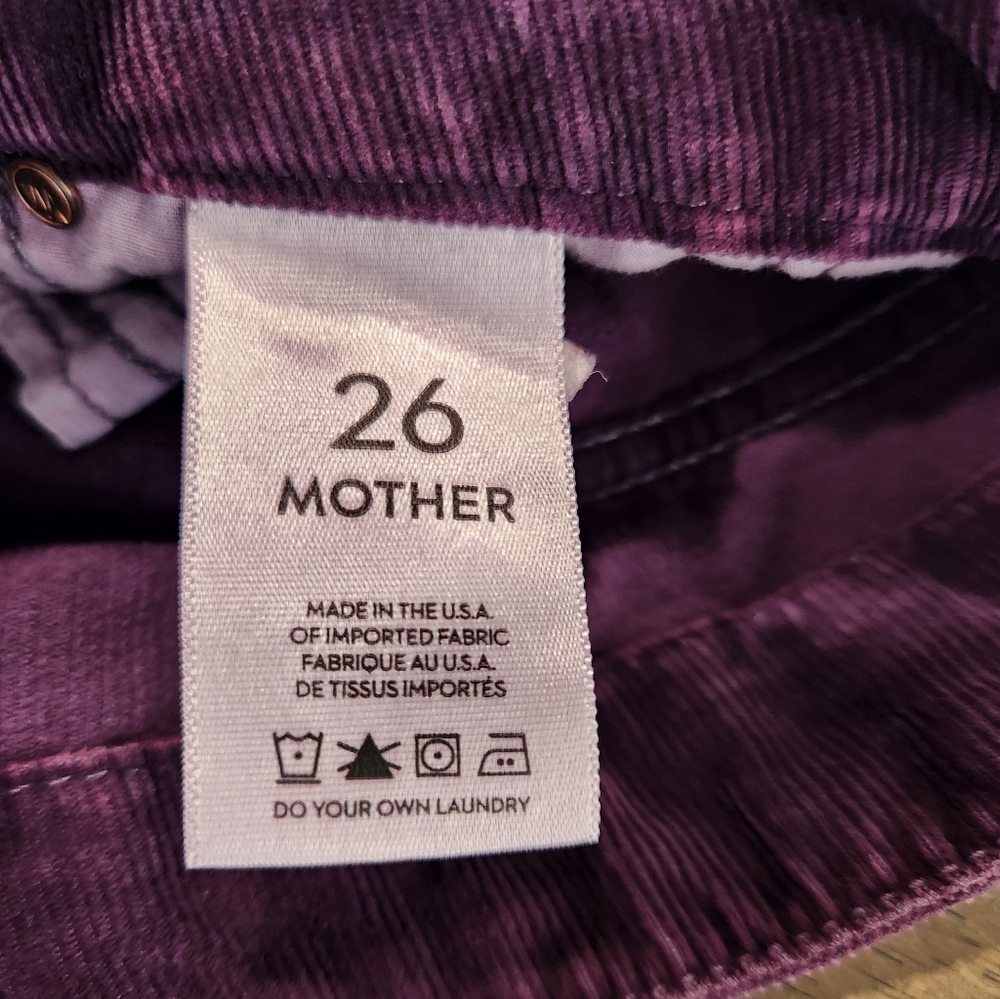 MOTHER Skinny Corduroy Pants in Plum - Picture 6 of 15